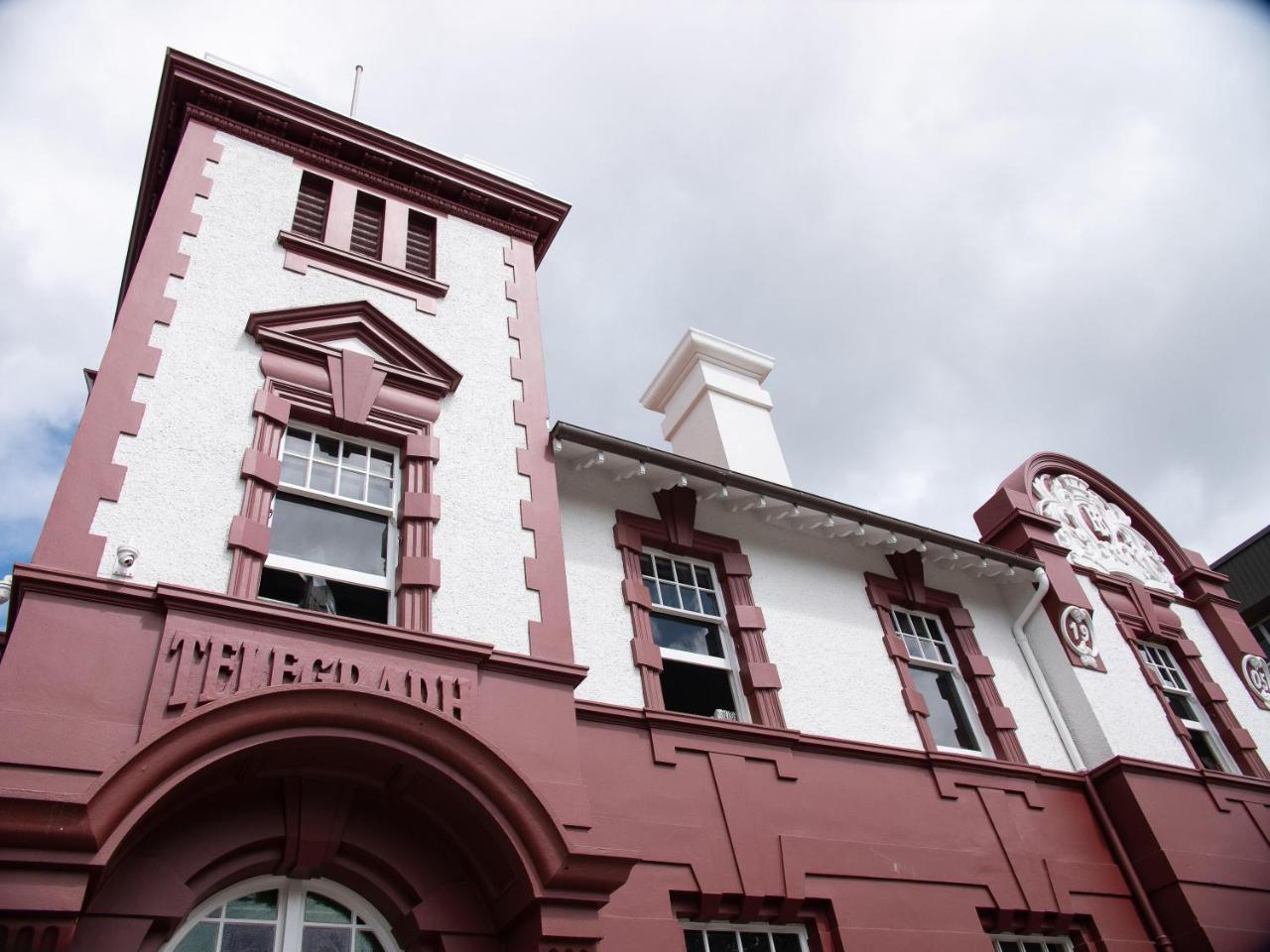 Clarence Boutique Hotel Tauranga Exterior photo